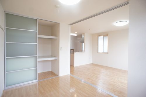 フォンテーヌブローB 201号-5