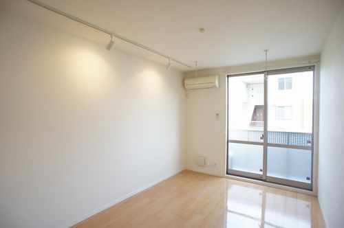 ｆｏｒｅｓｔ　ｃｏｕｒｔ　Ⅲ 102号-4