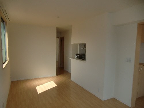 コガ・レジデンス　Ａ 102号-3