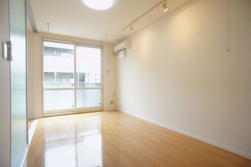 ラヴィ・コンフォルテ 103号-6