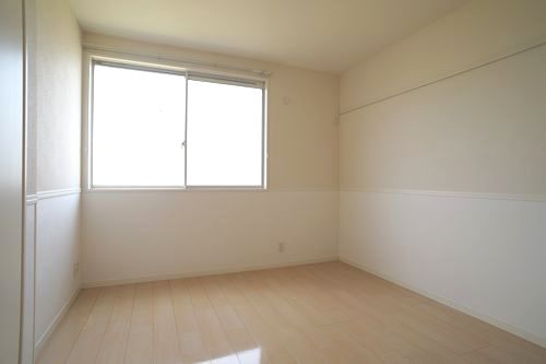 メゾン・ボヌールＣ 205号-4