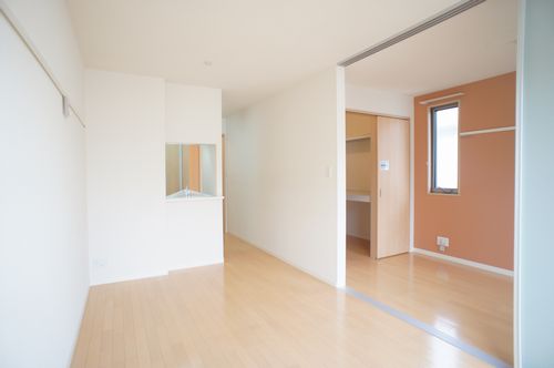 シャーメゾン B 201号-3