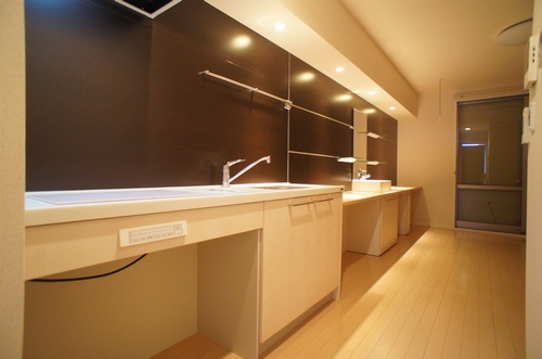 キャピタル 205号-3