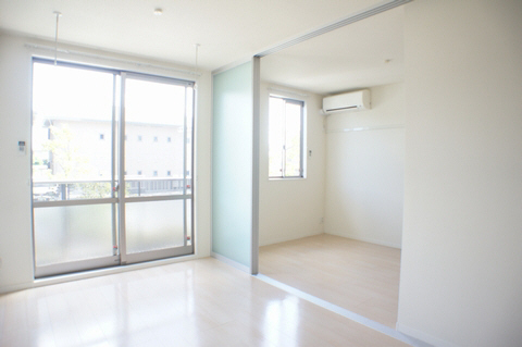 メビュースタウンⅥ　Ｂ 103号-4