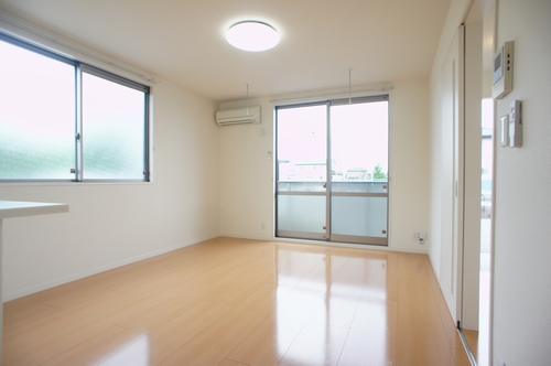 ドルチェコートＳ　Ⅱ 102号-2