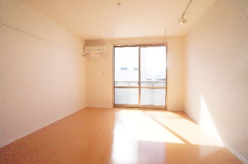 メゾン・エスポワール 107号-2