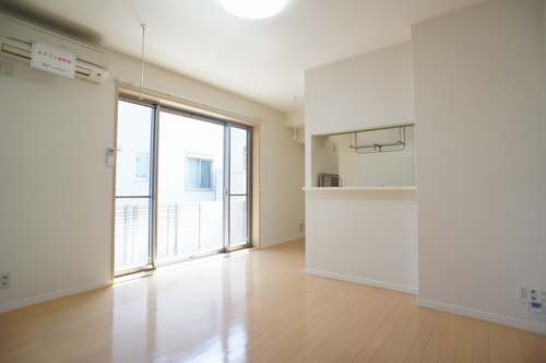 クローバーヒルズ 102号-2