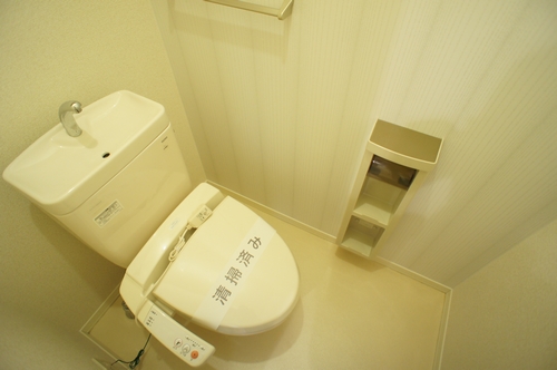 クローバーヒルズ 102号-8