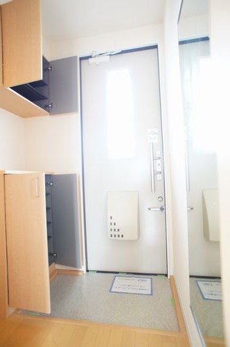 ユーエアロ　Ｂ 203号-11