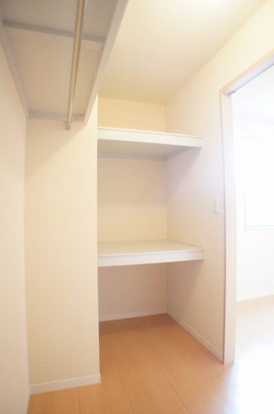 ヴィータ・ヴァロール 202号-6