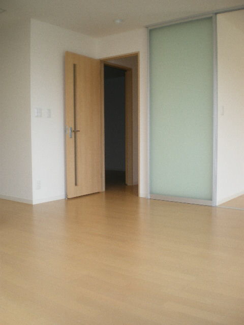 ストラット・クーB 201号-5