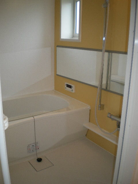 ストラット・クーB 201号-6