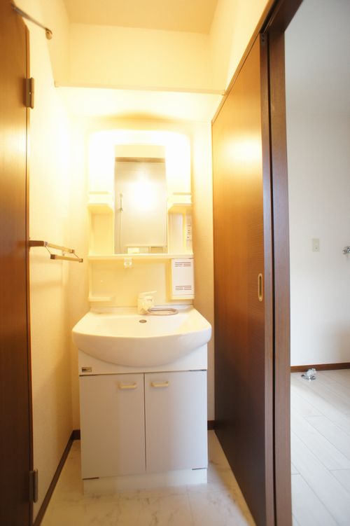 セピアコートＣ 102号-8