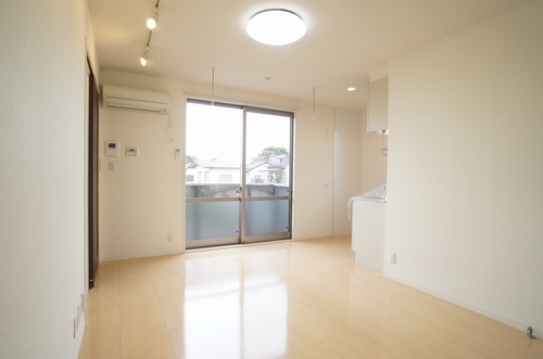 フラワーコート 203号-3