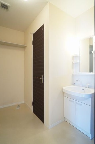 メゾン・ボヌールＥ 103号-10