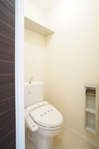 メゾン・ボヌールＥ 103号-11