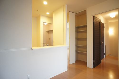 メゾン・ボヌールＥ 202号-10