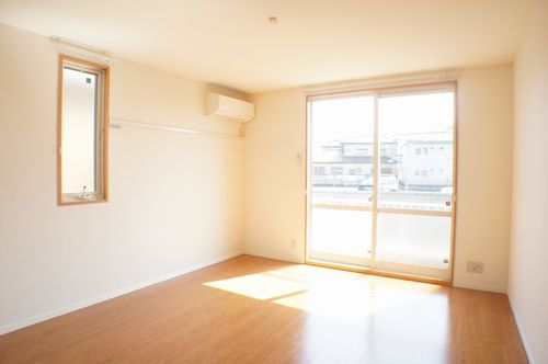 スタシオン・セルヴィス　Ｃ 101号-2