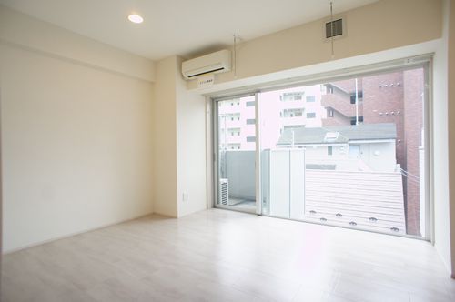 Ｓｅａｓｏｎ　Ｔｏｗｅｒ　Ｅａｓｔ 402号-2