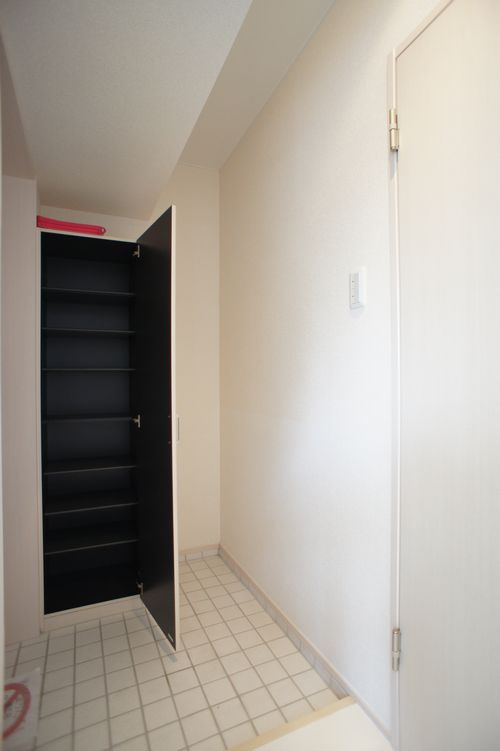 Season Tower East 503号-11