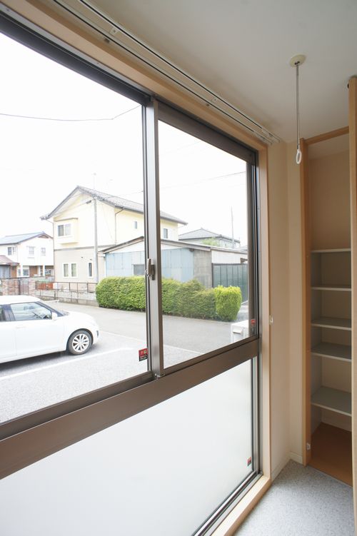 Linden Dorf 102号-5