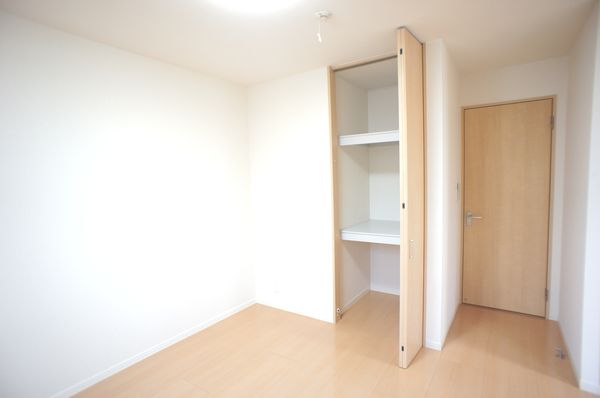 ファミール・トリビュート　Ｃ 201号-11