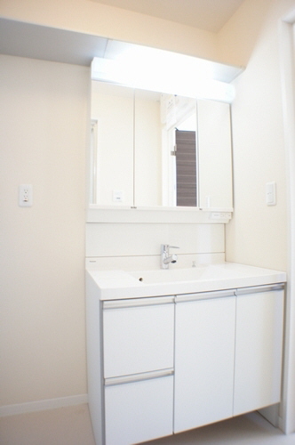 ヴィラ　フェリーチェ　Ⅱ　参番館 203号-9