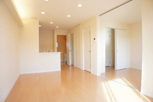 ヴィラ　フェリーチェ　Ⅱ　五番館 202号-3