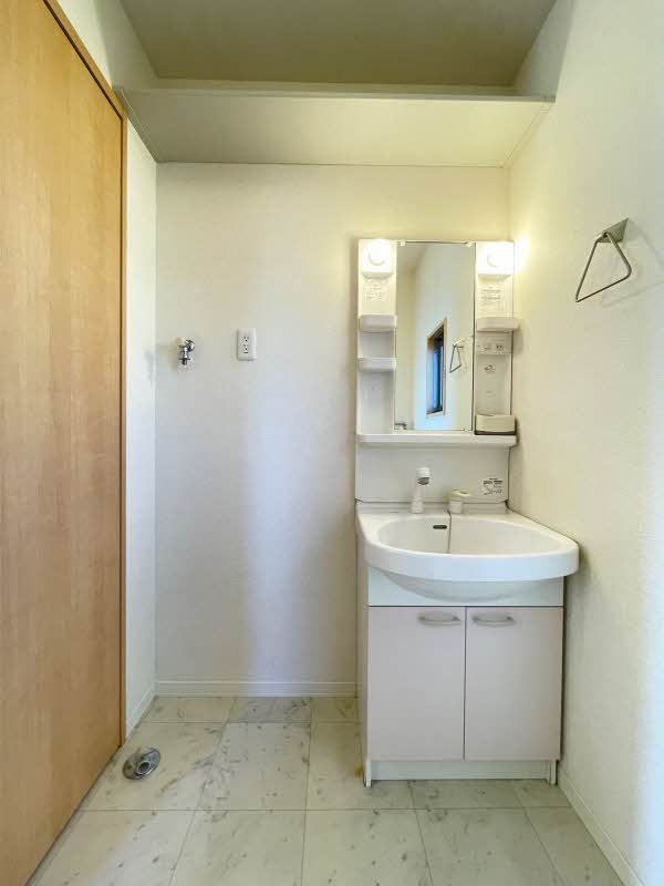 プラムツリーＡ 201号-8