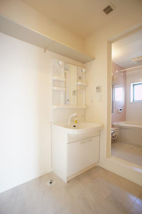 クローバーハイツ 202号-9