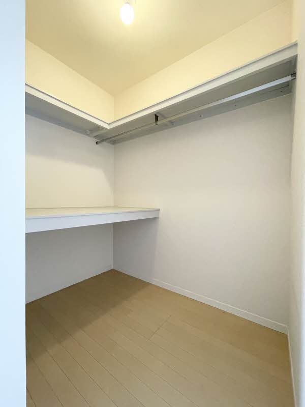 ブリティッシュヒルズ 201号-7