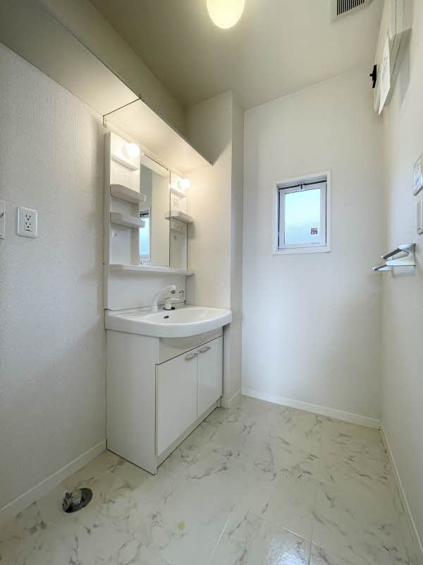 ブリティッシュヒルズ 201号-10