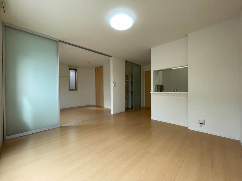 メゾン ミラコスタ C 101号-2