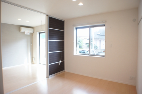 コンフォール元今泉 102号-7