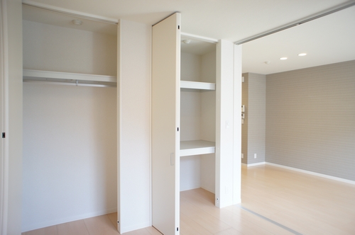 コンフォール元今泉 102号-8