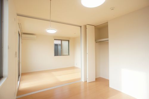 ベイサージュⅤ 202号-8