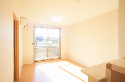 クレールコンフォールＢ 102号-2