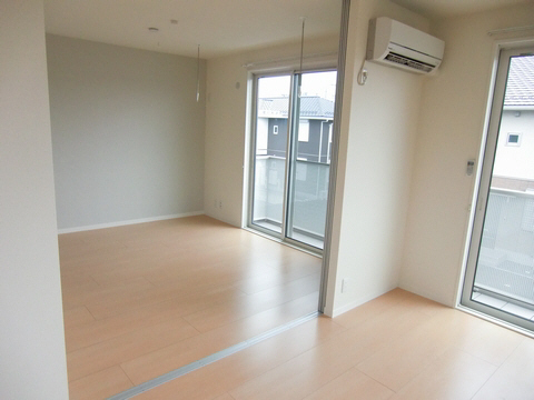 ピアタウンD 203号-5