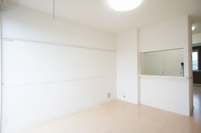 メゾン・ド・ソレイユB 203号-4