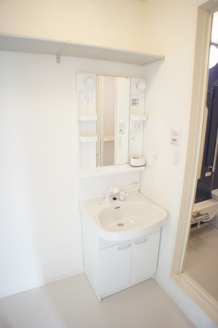 メゾンアトム 201号-7