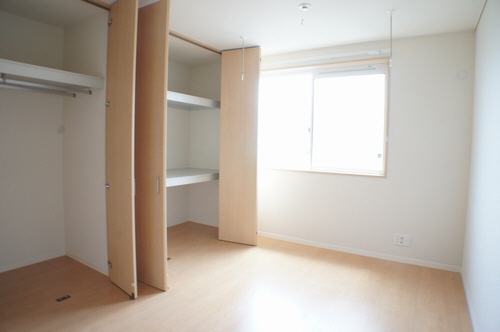 エコ・ソレイユ 102号-5