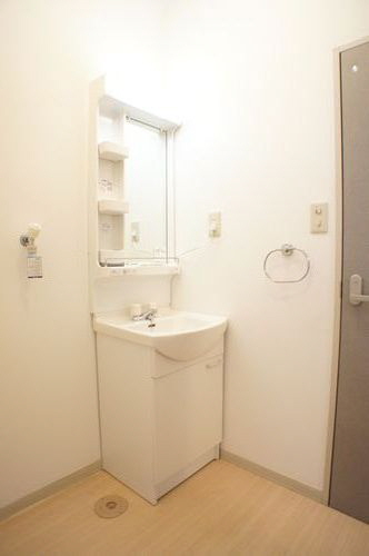 カーサ十一屋B 102号-9