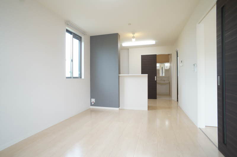 エスト・ルミエール 105号-3