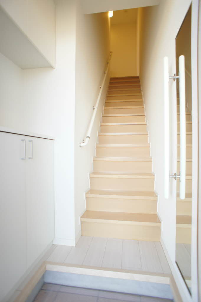 メゾン・マム 201号-4