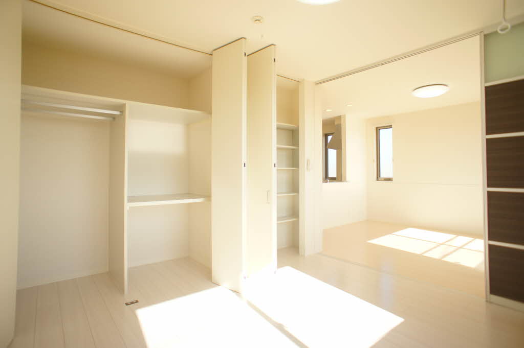 メゾン・マム 201号-8