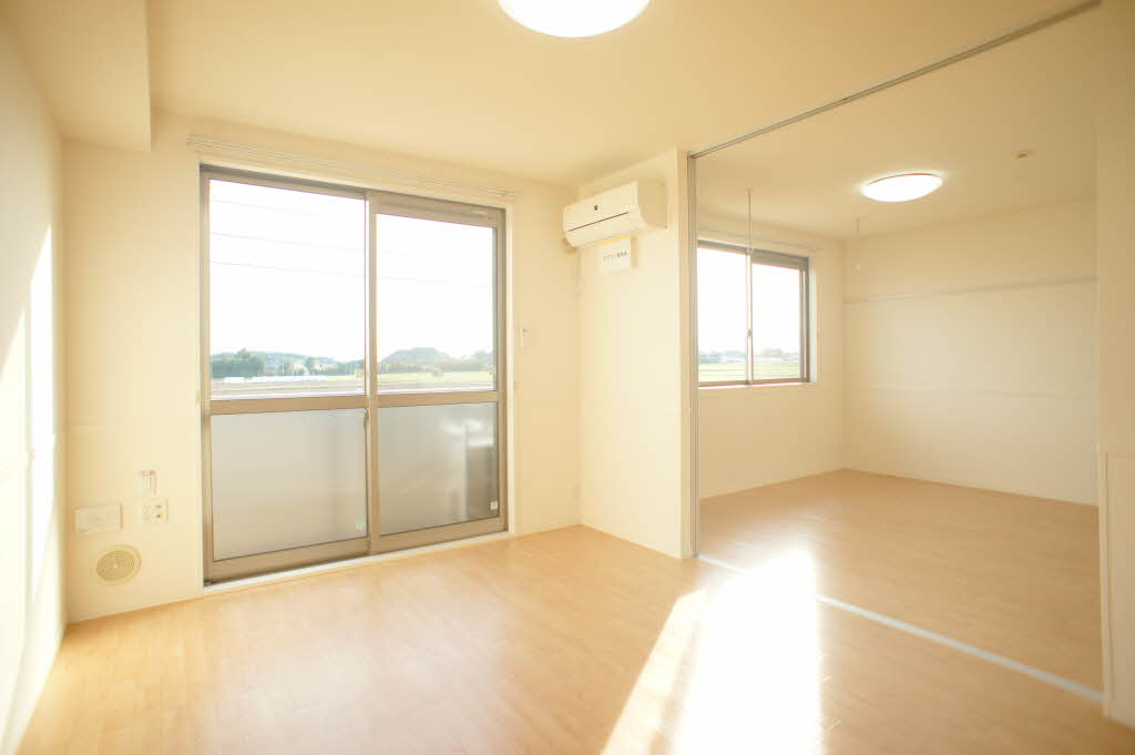 メゾン・マム 203号-3