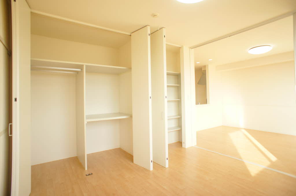 メゾン・マム 203号-5