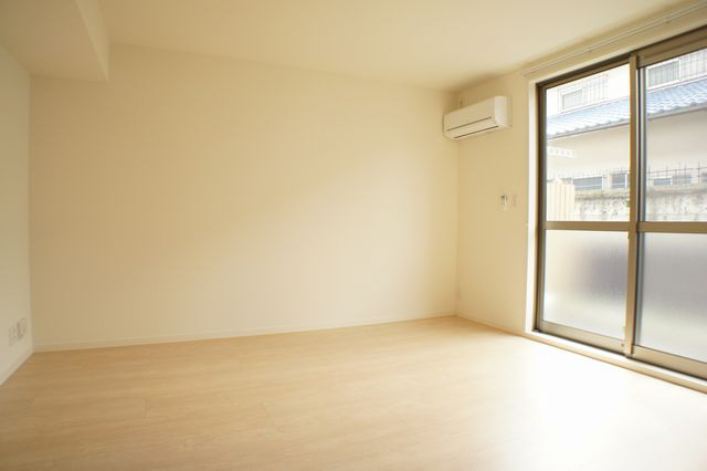 ジュピター陽東　弐番館 103号-2