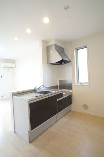 ヴィヴァーチェⅡ 203号-4