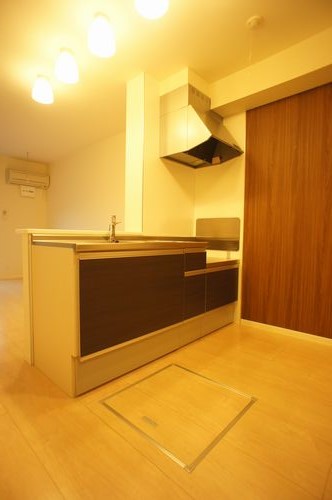 モダンヒルズ 102号-4